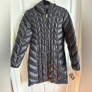 Via Spiga Women's Black Quilted Puffer Jacket w/ Down. Size S